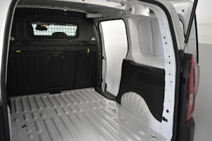 Vehicle image TOYOTA PROACE CITY Van L1 52KWh Active