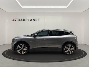 Renault Megane E-Tech iconic