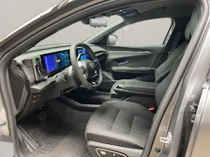 Renault Megane E-Tech iconic