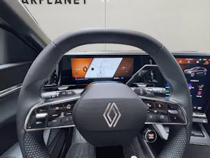 Renault Megane E-Tech iconic