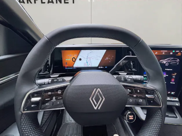 Renault Megane E-Tech iconic