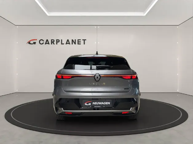 Renault Megane E-Tech iconic