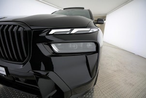 Vehicle image BMW X7 40d xDrive