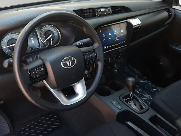 Toyota Hilux Single Cab.-Chassis 2.4 D-4D 150 Comfort