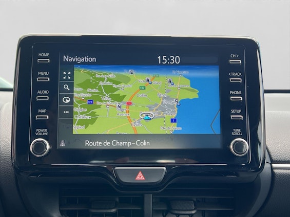 Vehicle image 4