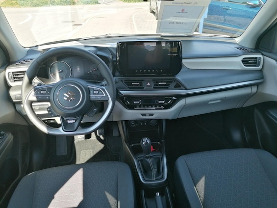 Vehicle image 5 Vehicle image 5