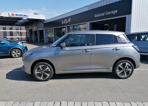 Vehicle image 2 Vehicle image 2