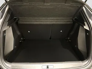 Peugeot 2008 1.2 Hybrid Style