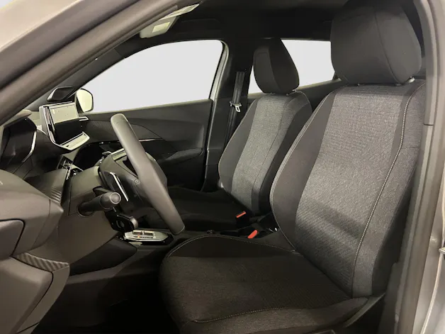 Peugeot 2008 1.2 Hybrid Style