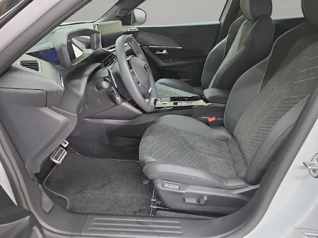 Peugeot 2008 1.2 PureTech 130 GT