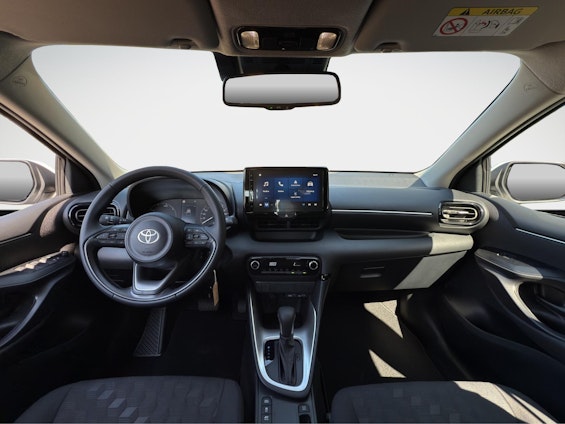 Vehicle image 11