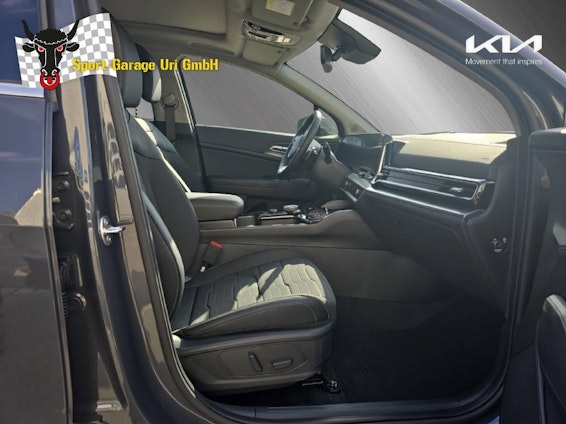 Vehicle image 11 Vehicle image 11