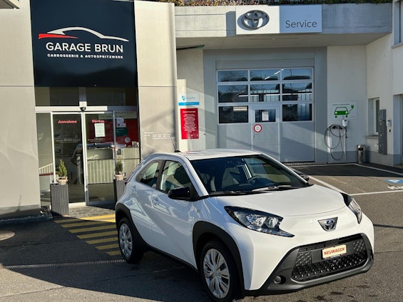 Vehicle image 7 Vehicle image 7