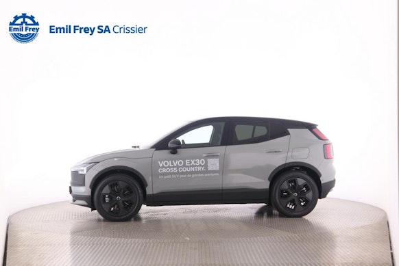 VOLVO EX30 CC E60 Twin Performance AWD 2