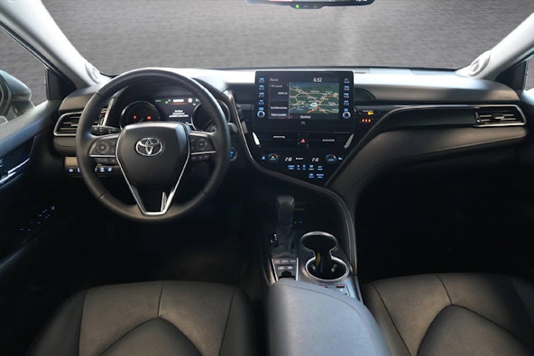 Vehicle image 7