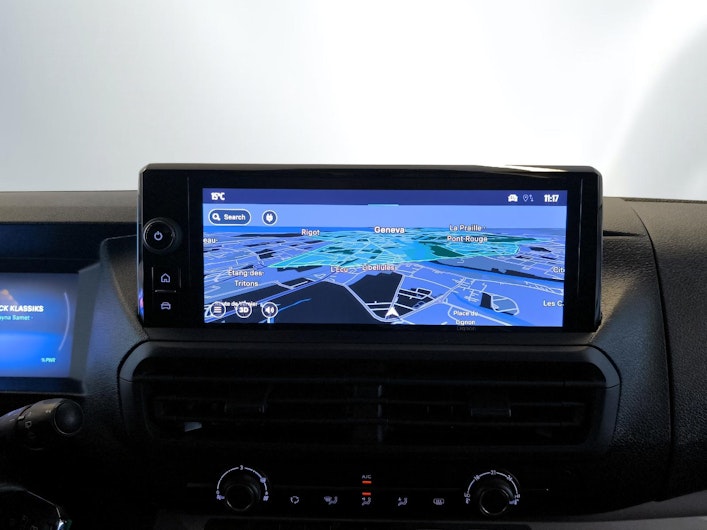 Vehicle image TOYOTA PROACE