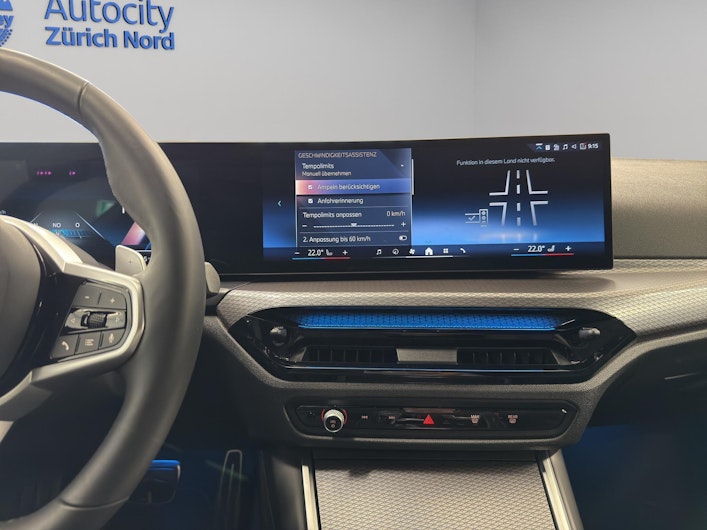 Vehicle image BMW 3 SERIES