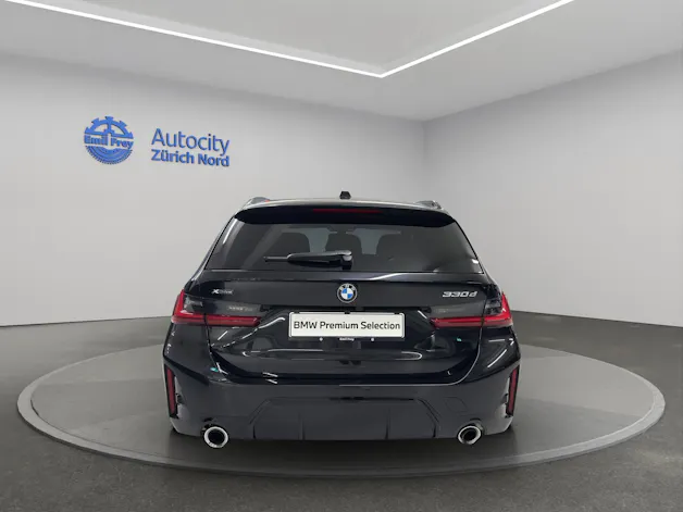 BMW 330d xDrive 48V Touring