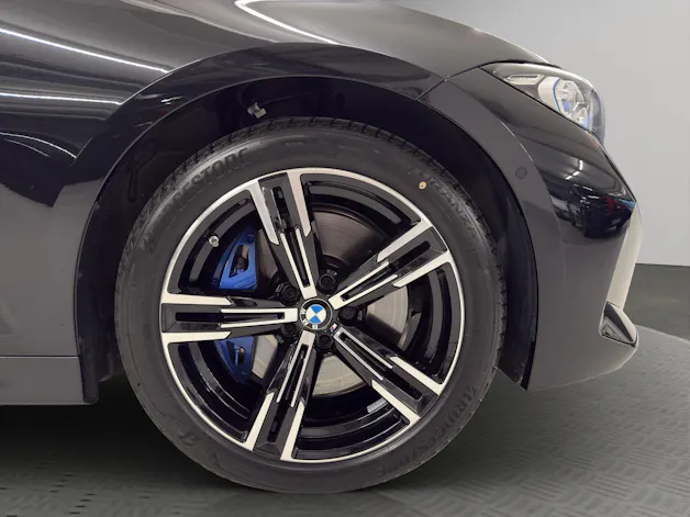 BMW 330d xDrive 48V Touring