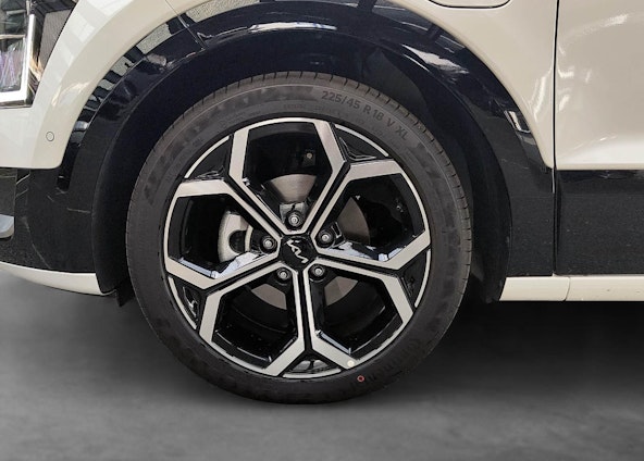 Vehicle image 14 Vehicle image 14