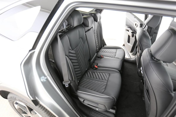 Vehicle image 6 Vehicle image 6