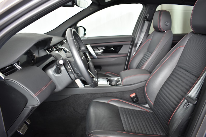 Vehicle image LAND ROVER DISCOVERY SPORT