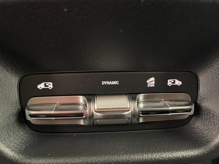 Vehicle image MERCEDES-BENZ VITO