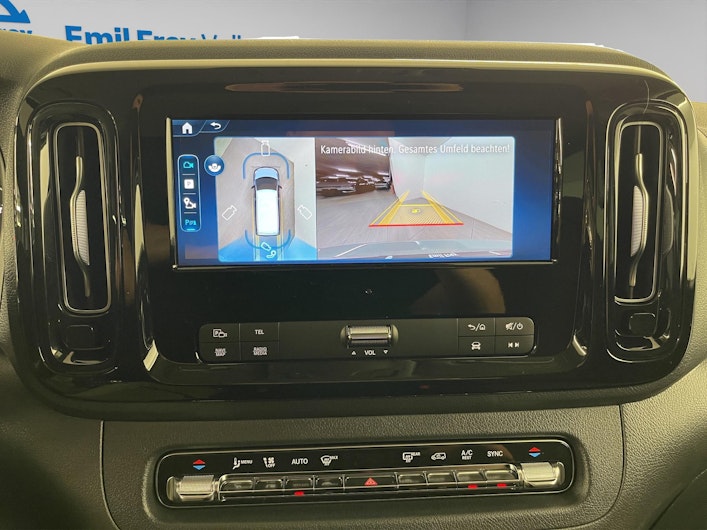 Vehicle image MERCEDES-BENZ VITO