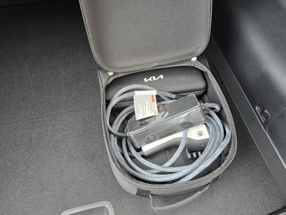 Vehicle image 6 Vehicle image 6