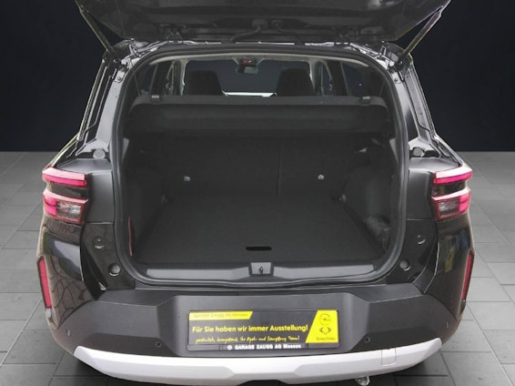 Vehicle image 11 Vehicle image 11