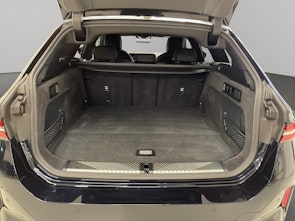 Vehicle image BMW 520d xDrive Touring