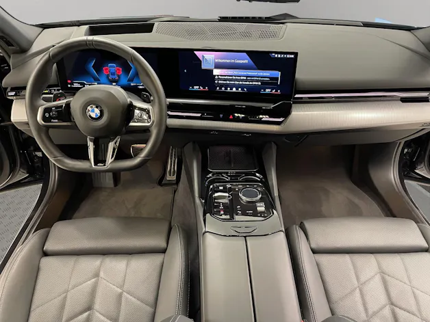 BMW 520d xDrive 48V Touring