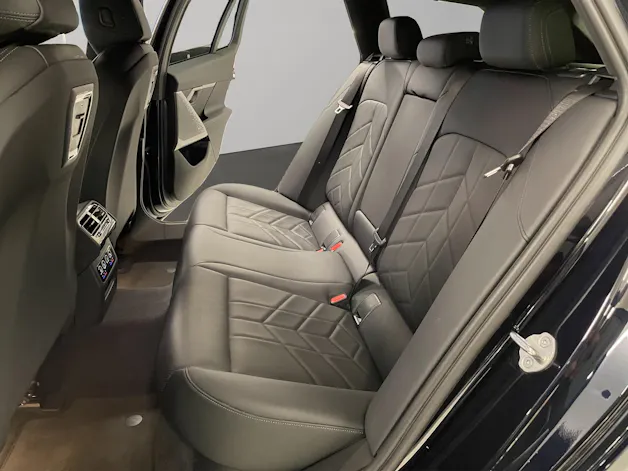 BMW 520d xDrive 48V Touring