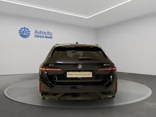BMW 520d xDrive 48V Touring