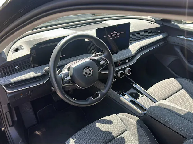 Škoda Superb Combi 2.0 TDi Selection DSG