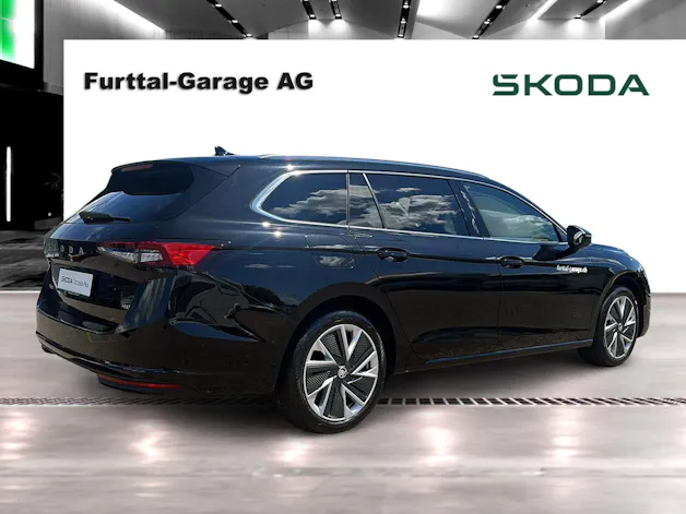 Škoda Superb Combi 2.0 TDi Selection DSG