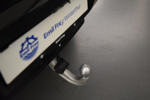 Vehicle image LAND ROVER Defender 110 3.0 D I6 300 X-Dynamic HSE