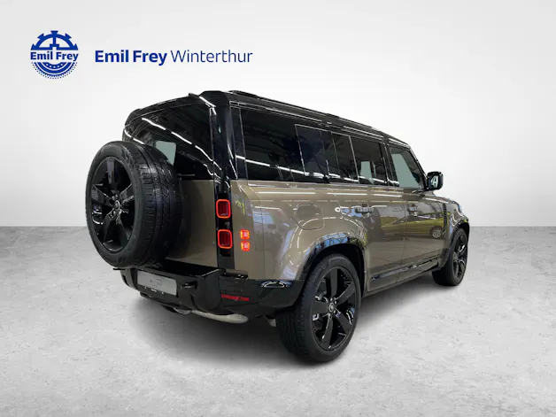 Land Rover Defender 110 3.0 D I6 300 X-Dynamic HSE