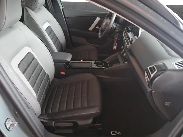 Citroën C4 1.2 Hybrid Tonic