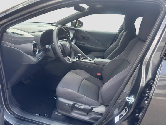Vehicle image 8