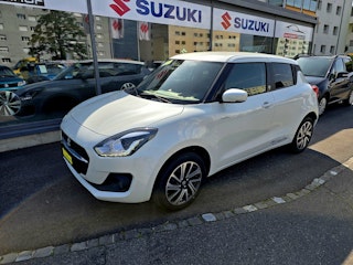 Vehicle image SUZUKI SWIFT 0