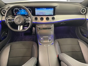 Vehicle image MERCEDES-BENZ E 220 d AMG Line 4matic