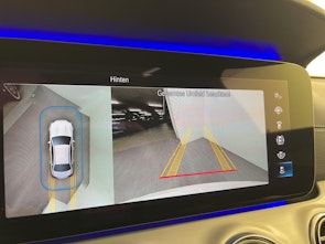 Vehicle image MERCEDES-BENZ E 220 d AMG Line 4matic