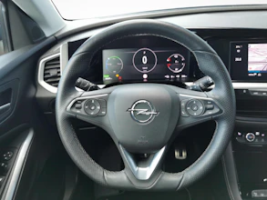https://vehicle.imgix.net/3914489/d7024e9b-0e43-42e8-ad93-e47d5050d723.jpg
