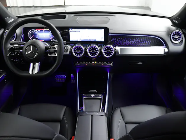 MERCEDES-BENZ GLB 220 d AMG Line 4matic