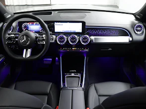 Fahrzeugbild MERCEDES-BENZ GLB 220 d AMG Line 4matic