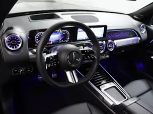 MERCEDES-BENZ GLB 220 d AMG Line 4matic