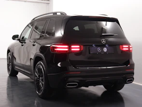 Fahrzeugbild MERCEDES-BENZ GLB 220 d AMG Line 4matic