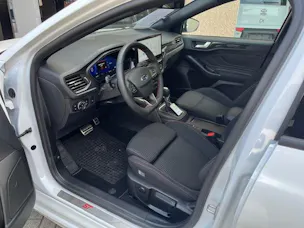 Ford Focus Station Wagon 1.0i EcoB Hybrid 155 ST-Line
