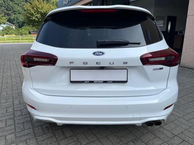 Ford Focus Station Wagon 1.0i EcoB Hybrid 155 ST-Line
